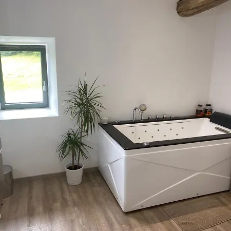 Annicq Et Georges-marie Bed & Breakfast